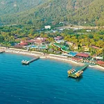Crystal Flora Pearl Collection Resort