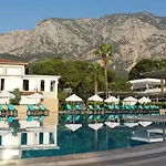 Crystal Flora Pearl Collection Resort 5*
