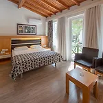 Crystal Flora Pearl Collection Resort 5*