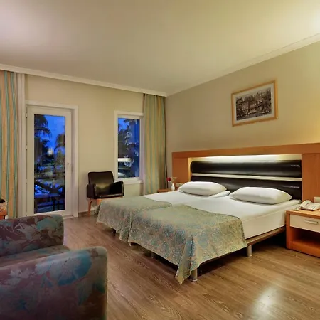 Crystal Flora Pearl Collection Station touristique 5*