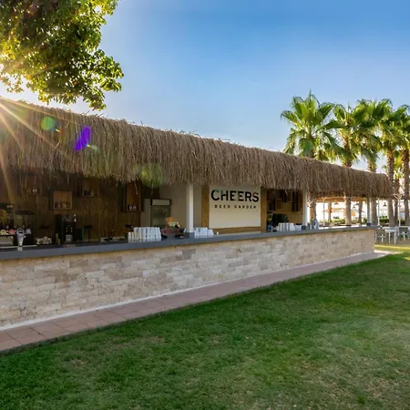 Station touristique Crystal Flora Pearl Collection 5*