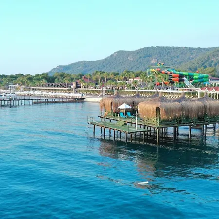 Crystal Flora Pearl Collection 5* Beldibi (Kemer)