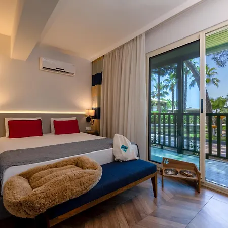 Crystal Flora Pearl Collection 5* Beldibi (Kemer)