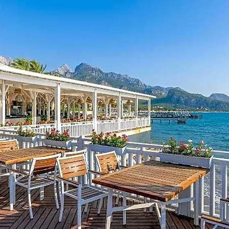 Crystal Flora Pearl Collection Resort Beldibi (Kemer)