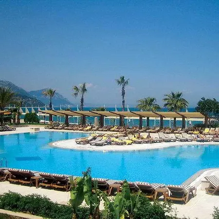Crystal Flora Pearl Collection 5* Beldibi (Kemer)