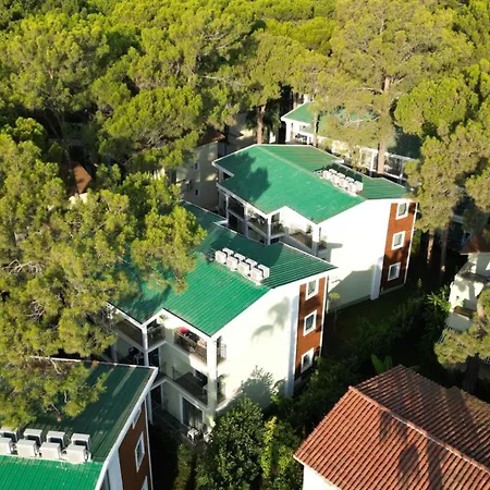 Resort Crystal Flora Pearl Collection Beldibi (Kemer)