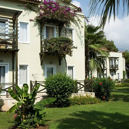 Crystal Flora Pearl Collection Resort 5*